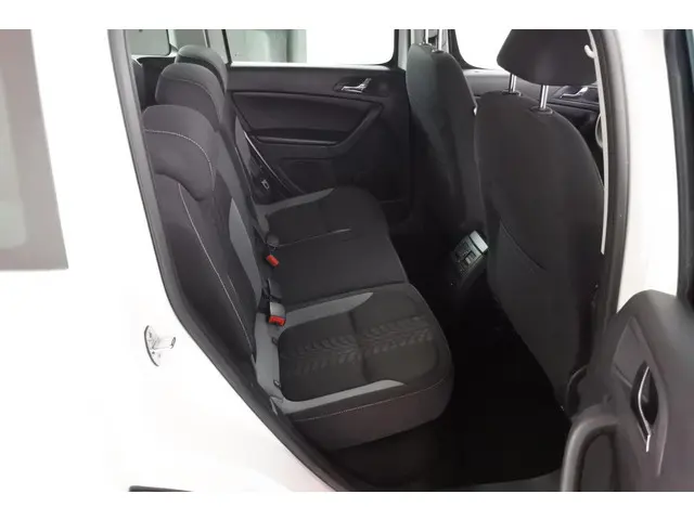 Škoda Yeti 1.2 TSi Adventure 2013 Benzine 22