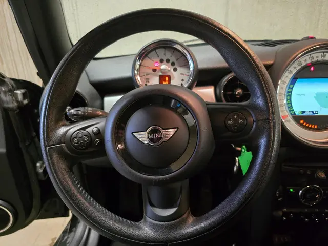 MINI One Mini 1.6 Holland Street 2013 Benzine 14