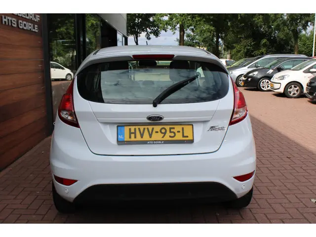 Ford Fiesta 1.25 2015 Benzine 10