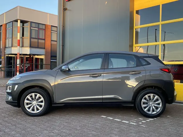 Hyundai Kona 2