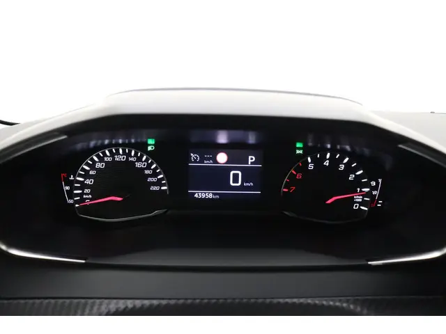 Peugeot 208 1.2 PureTech Allure 2022 Benzine 30
