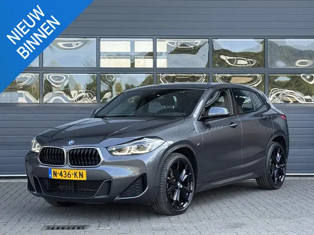 BMW X2 SDRIVE20I BUSINESS EDITION 2021 Benzine