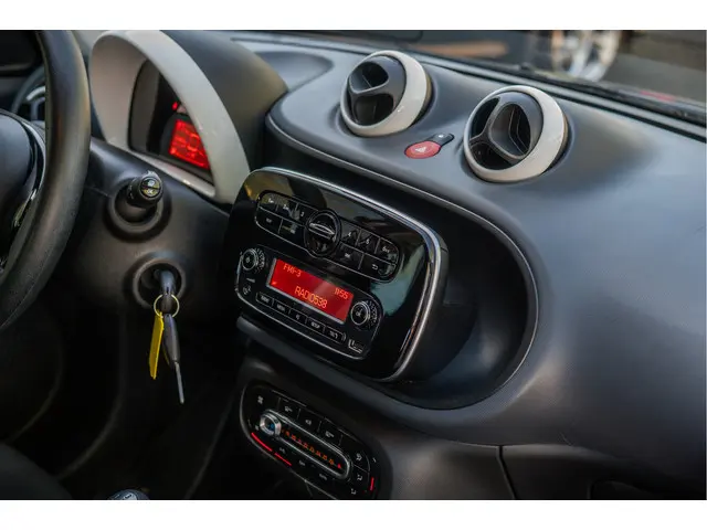 Smart Forfour 1.0 Pure 2017 Benzine 29