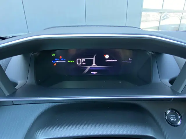 Peugeot e-2008 EV GT Avantage 54 kWh 2025 Elektrisch 23