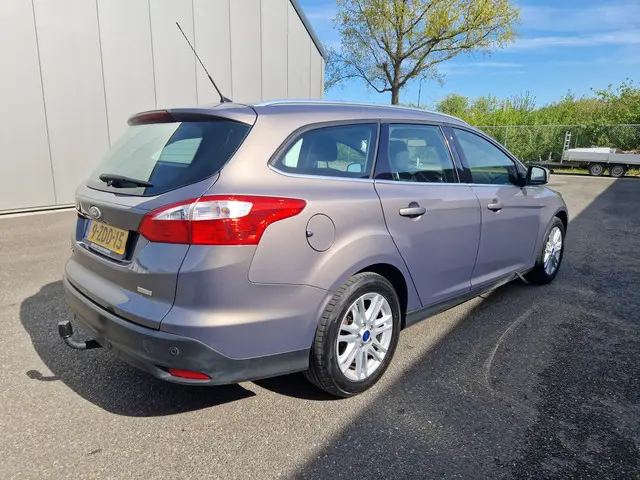Ford Focus Wagon 1.0 EcoBoost Edition Plus 2014 Benzine 4