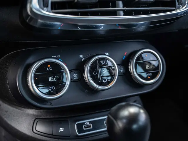 Fiat 500X 1.3 FireFly Turbo 150 Hey Google 2021 Benzine 25