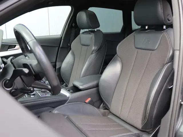 Audi A4 Avant 1.4 TFSI Sport S line edition 2018 Benzine 4