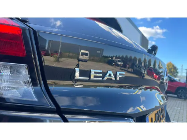 Nissan Leaf 62 kWh e+ N-Connecta 2021 Elektrisch 27