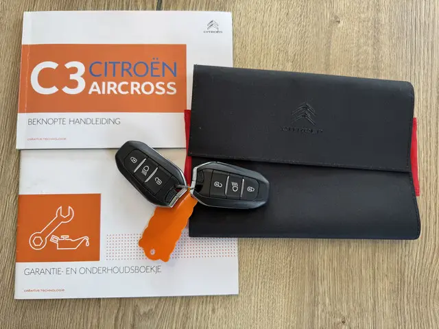 Citroën C3 Aircross 1.2 PureTech S&S Shine 2019 Benzine 9