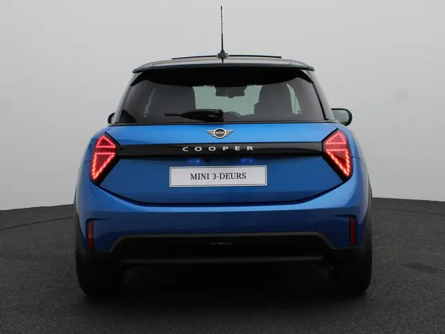MINI 3-Deurs C 2025 Benzine 5