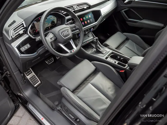 Audi Q3 Sportback 35 TFSI S-Line 2022 Benzine 14