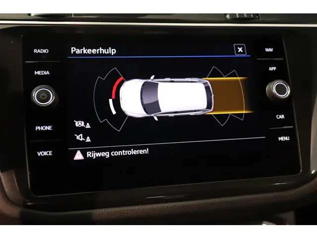 Volkswagen Tiguan 1.5 TSI R-Line 2021 Benzine 12