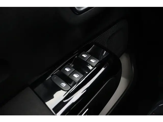 Citroën C3 1.2 PureTech Feel Edition 2023 Benzine 19