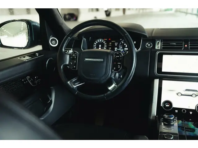 Land Rover Range Rover 3.0 TDV6 autobiography 2018 Diesel 8