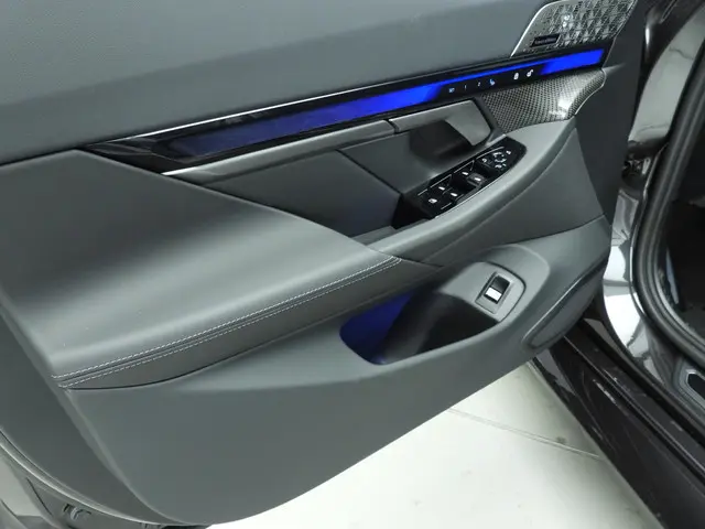 BMW M5 Touring 2026 Hybride Benzine 20