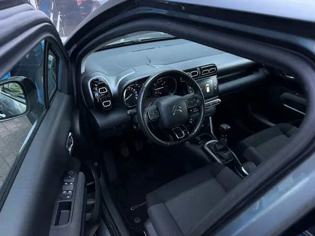 Citroën C3 Aircross 1.2 PureTech S&S Shine 2019 Benzine 3