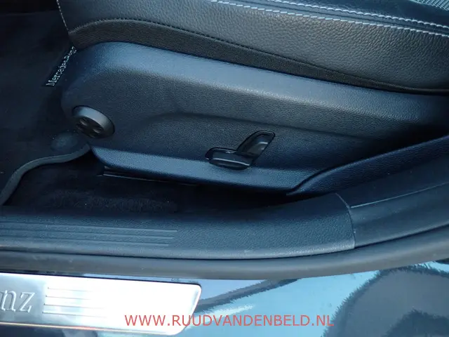 Mercedes-Benz C-Klasse Estate 300DE 2020 Hybride Diesel 22