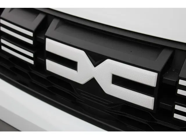 Dacia Duster TCe 130 Journey 2023 Benzine 9