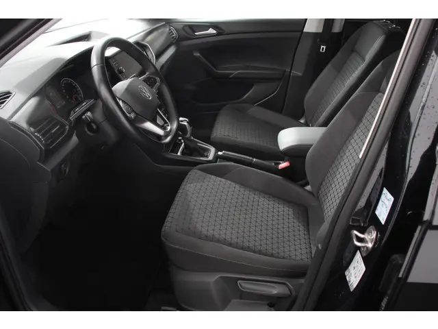 Volkswagen T-Cross 1.0 TSI 110 pk Life Plus 2022 Benzine 8