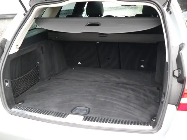 Mercedes-Benz C-Klasse Estate 180 Estate 2016 Benzine 18