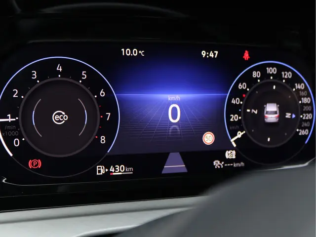 Volkswagen Golf Variant 1.0 TSI Life 2022 Benzine 30