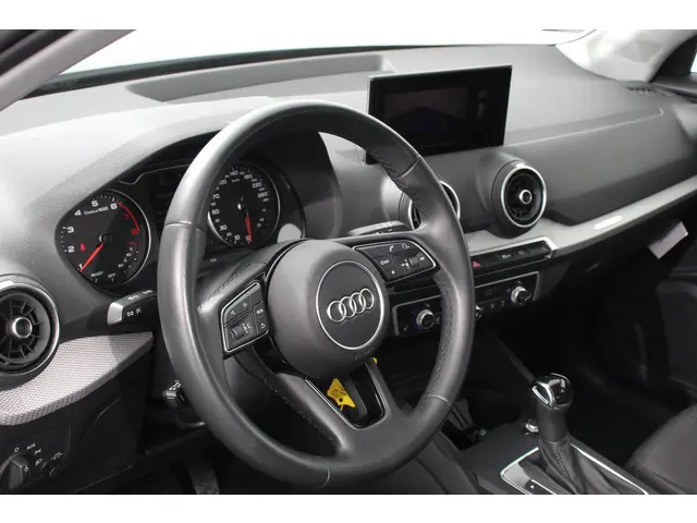 Audi Q2 35 TFSI 150PK S-tronic Prestige 2021 Benzine 10