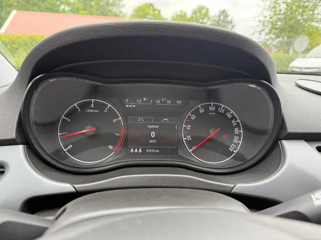 Opel Corsa 1.4 Favourite RIJKLAARPRIJS! 2018 Benzine 11