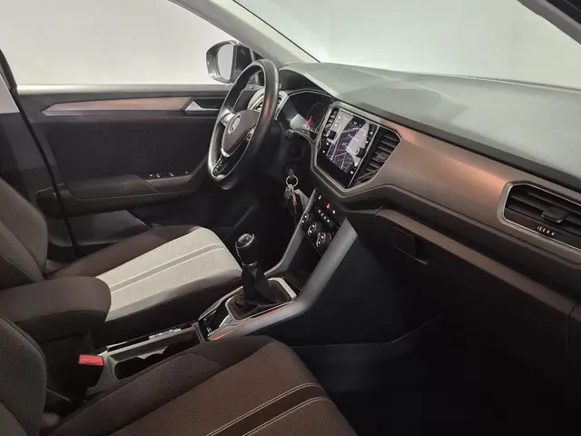 Volkswagen T-Roc 1.0 TSI Style 2021 Benzine 8