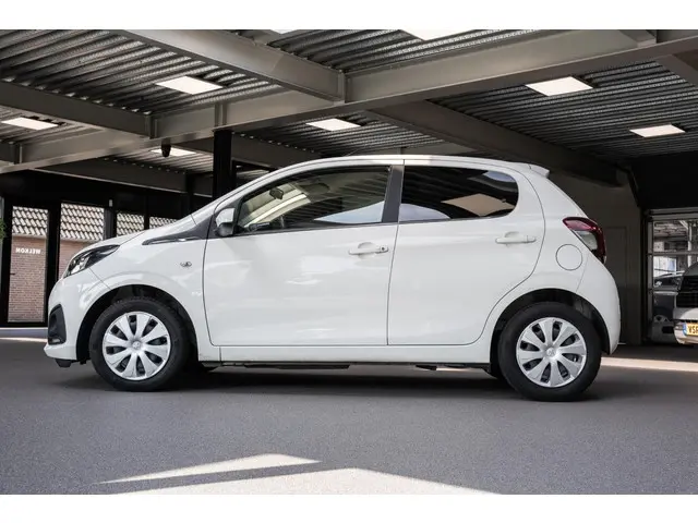 Peugeot 108 1.0 e-VTi Active 2019 Benzine 6