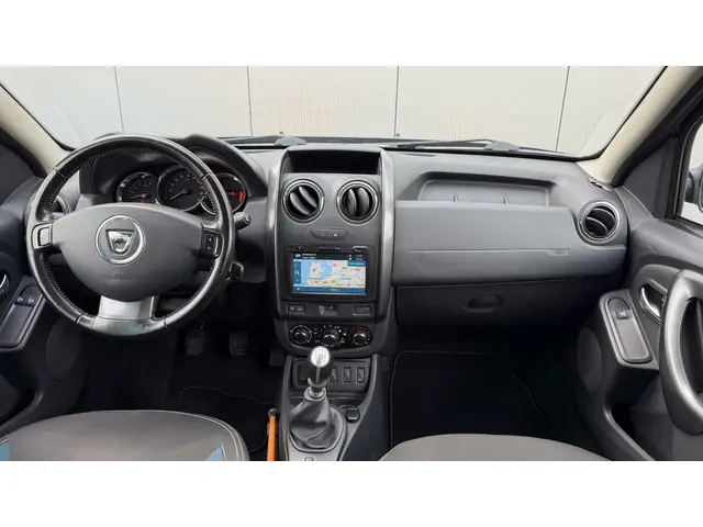 Dacia Duster 1.2 TCe 4x2 10th Anniversary 2015 Benzine 13