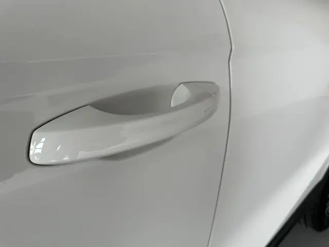 SEAT Arona 1.0 TSI Xcellence Launch Edition 2018 Benzine 12