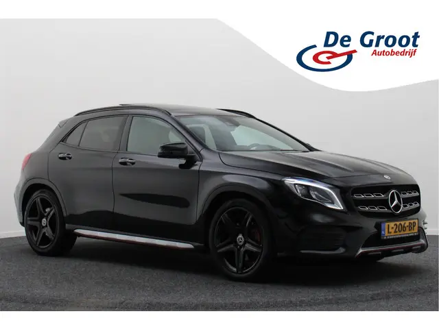 Mercedes-Benz GLA 250 4Matic 2017 Benzine