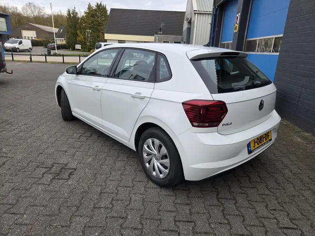 Volkswagen Polo 1.0 MPI Comfortline 2020 Benzine 6