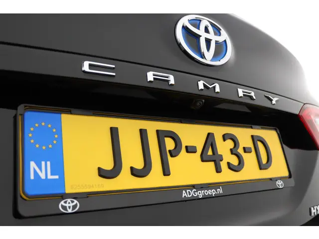 Toyota Camry 2.5 Hybrid Executive 2019 Hybride Benzine 36