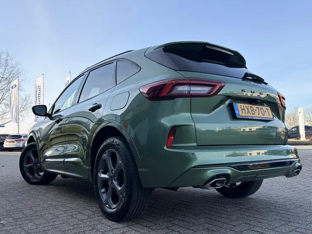 Ford Kuga 2.5 PHEV ST-Line X 2025 Hybride Benzine 6