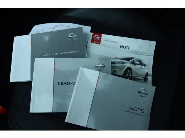 Nissan Note 1.2 DIG-S TEKNA 2014 Benzine 28