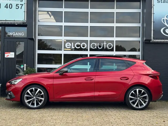 SEAT Leon 1.5 eTSI FR Launch Edition / Pano 2020 Benzine 3