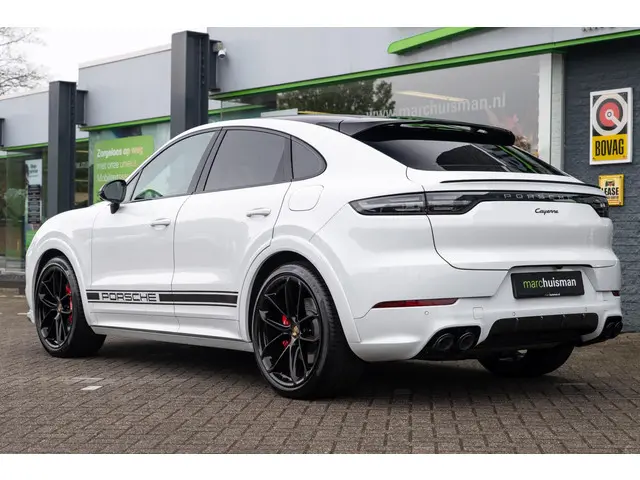 Porsche Cayenne Coupé 3.0 E-Hybrid 2020 Hybride Benzine 35