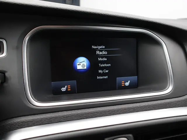 Volvo V40 Cross Country T4 Automaat Summum 2015 Benzine 11