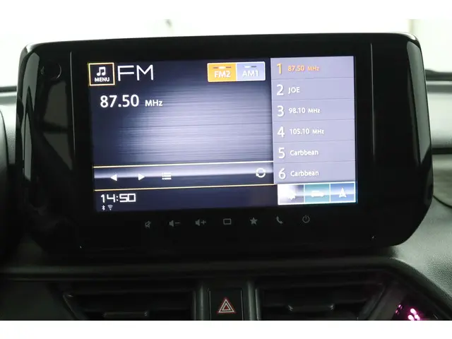 Suzuki Swift 1.2 Select Smart Hybrid 2025 Benzine 8