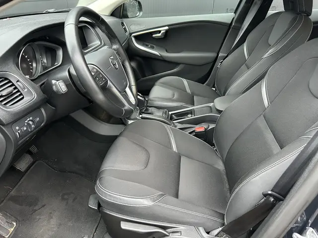 Volvo V40 1.5 T2 Polar+ 2019 Benzine 7