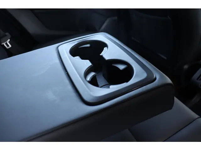 BMW iX1 xDrive30 67 kWh 2024 Elektrisch 13