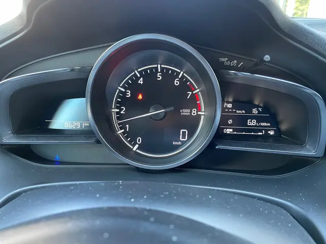 Mazda 3 2.0 SkyActiv-G 120 SkyLease GT 2019 Benzine 8