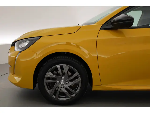 Peugeot 208 1.2 PureTech Allure Pack 2022 Benzine 27