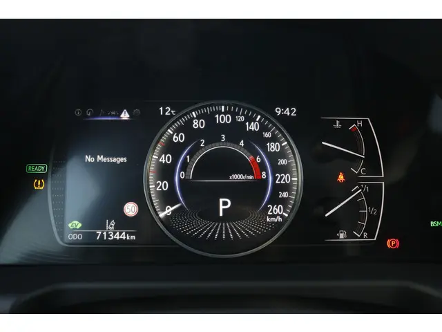 Lexus ES 300h President Line 2024 Hybride Benzine 24