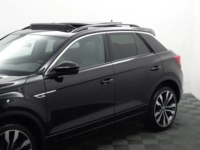 Volkswagen T-Roc 1.5 TSI R-Line+ Aut- 2021 Benzine 36