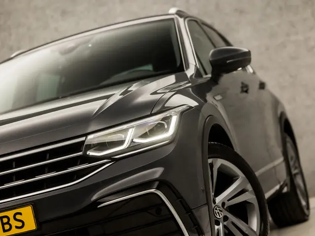 Volkswagen Tiguan 1.5 TSI R-Line 2023 Benzine 18