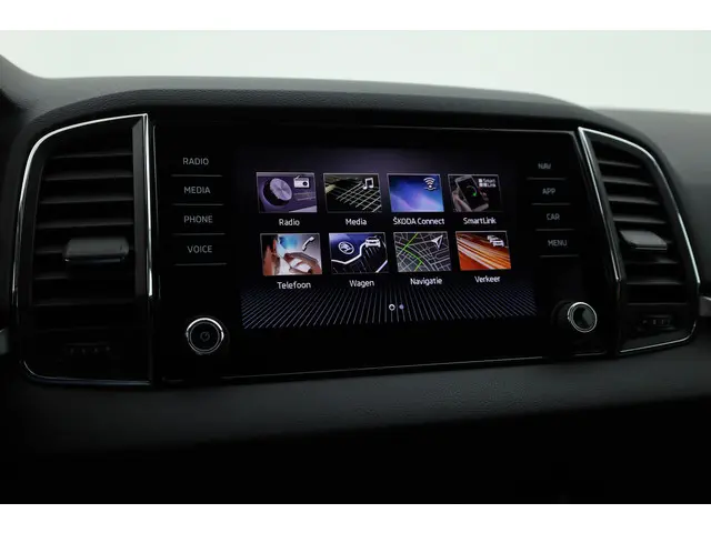 Škoda Karoq 1.5 TSI ACT DSG 2019 Benzine 19