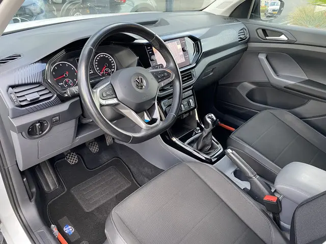 Volkswagen T-Cross 1.0 TSI Life 2019 Benzine 11