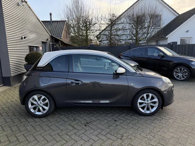 Opel ADAM 1.0 Turbo Glam 2015 Benzine 4